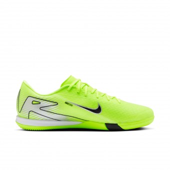 Mercurial Vapor 16 Academy IC Zoom