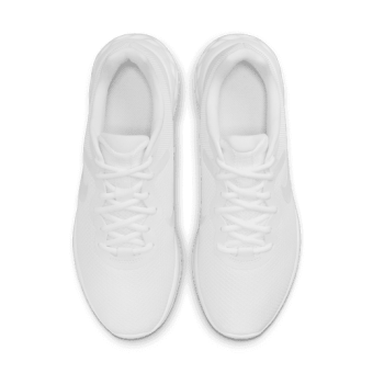 Nike Revolution 6